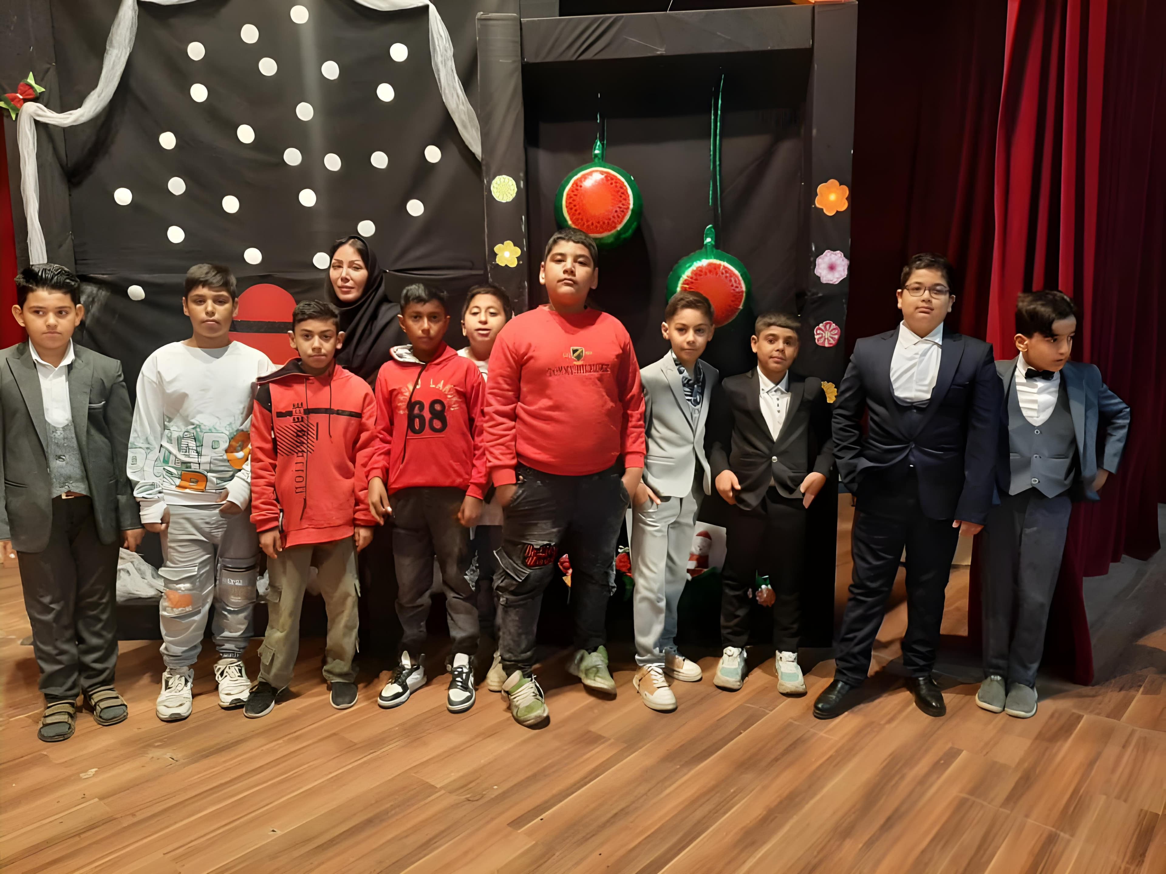 دبستان معراج و سراج