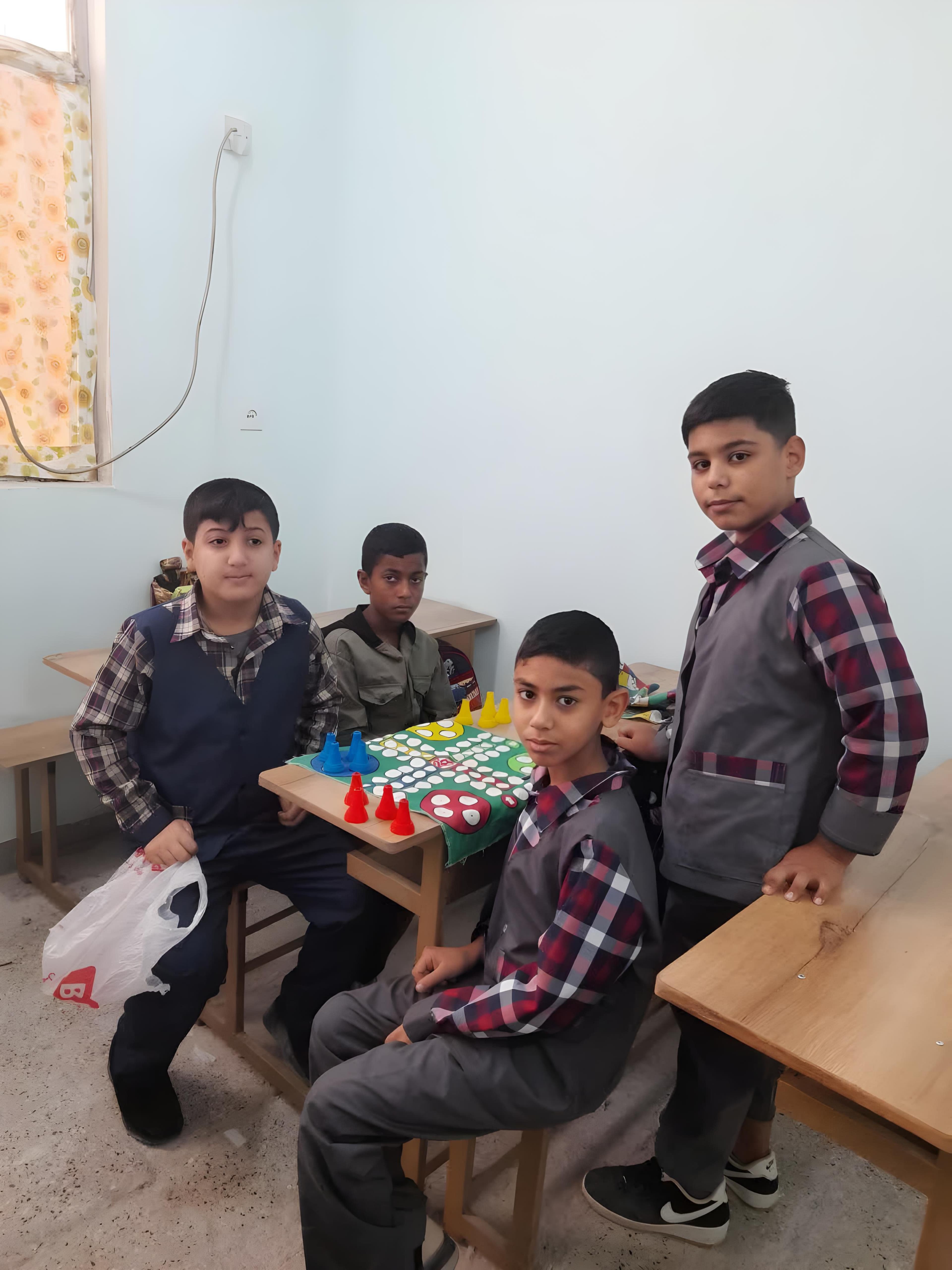 دبستان معراج و سراج